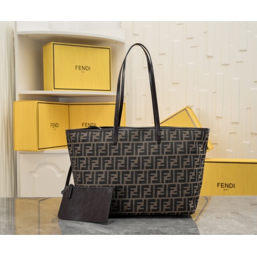 Fendi AAA Quality Shoulder Bags For Women #1185382 $82.00 USD, Wholesale Replica Fendi AAA Quality Shoulder Bags