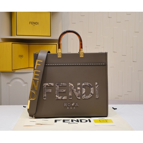 Fendi AAA Quality Tote-Handbags For Women #1185393 $98.00 USD, Wholesale Replica Fendi AAA Quality Handbags