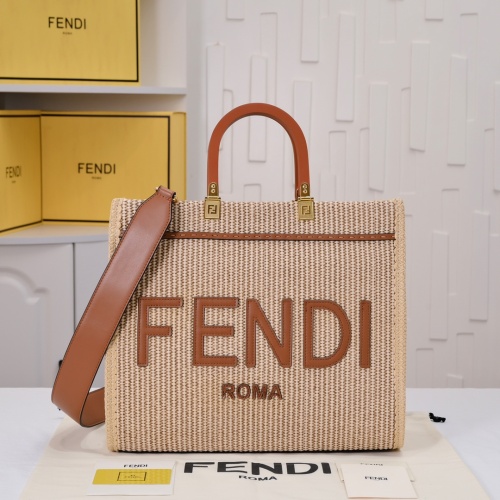 Fendi AAA Quality Tote-Handbags For Women #1185401