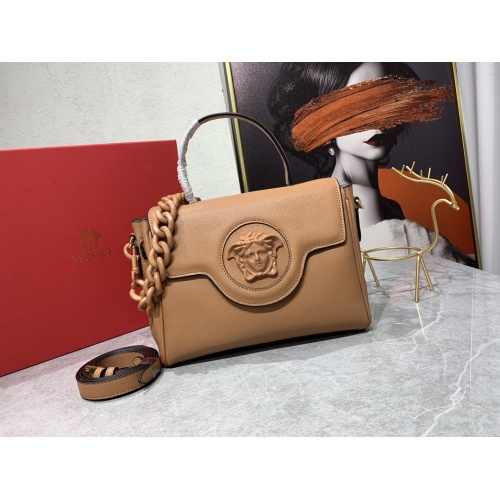 Versace AAA Quality Handbags For Women #1185497 $145.00 USD, Wholesale Replica Versace AAA Quality Handbags