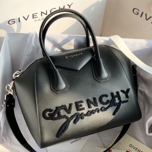 Givenchy AAA Quality Handbags For Women #1185512 $190.00 USD, Wholesale Replica Givenchy AAA Quality Handbags