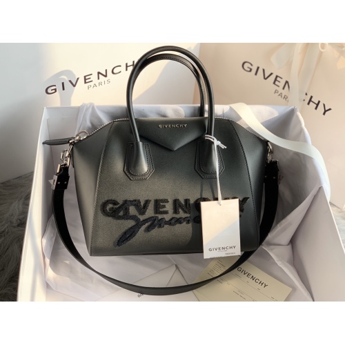 Givenchy AAA Quality Handbags For Women #1185515 $205.00 USD, Wholesale Replica Givenchy AAA Quality Handbags