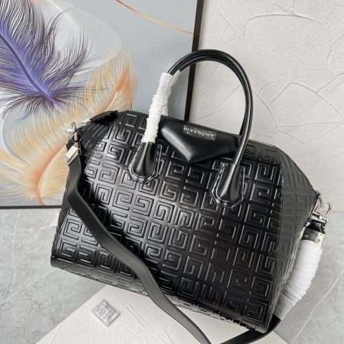 Givenchy AAA Quality Handbags For Women #1185537 $210.00 USD, Wholesale Replica Givenchy AAA Quality Handbags