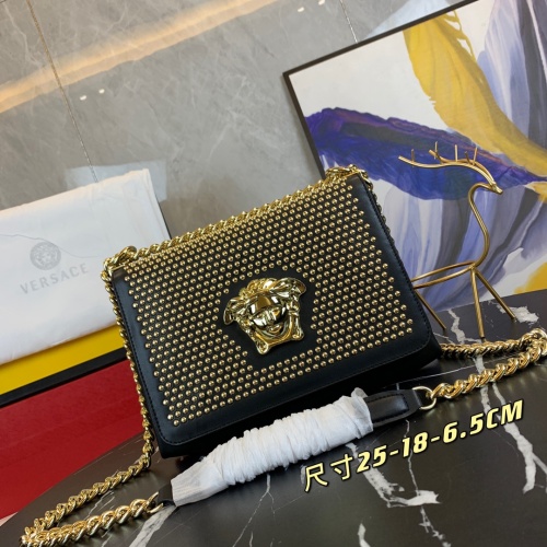 Versace AAA Quality Messenger Bags For Women #1185573