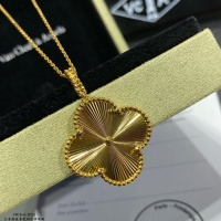$82.00 USD Van Cleef & Arpels Necklaces For Women #1184535