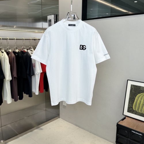 Dolce &amp; Gabbana D&amp;G T-Shirts Short Sleeved For Unisex #1185810 $40.00 USD, Wholesale Replica Dolce &amp; Gabbana D&amp;G T-Shirts