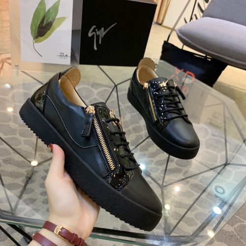 Giuseppe Zanotti Casual Shoes For Men #1186140