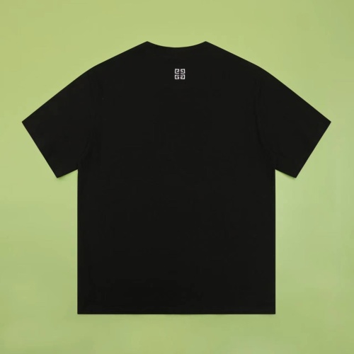 Replica Givenchy T-Shirts Short Sleeved For Unisex #1186304 $41.00 USD for Wholesale