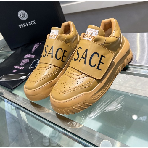 Versace Casual Shoes For Men #1187262