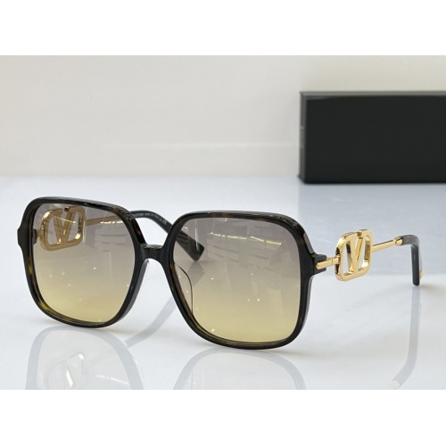 Valentino AAA Quality Sunglasses #1187605 $64.00 USD, Wholesale Replica Valentino AAA Quality Sunglasses