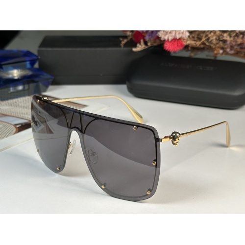 Alexander McQueen AAA Quality Sunglasses #1188862 $60.00 USD, Wholesale Replica Alexander McQueen AAA Quality Sunglasses