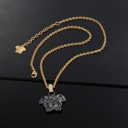 Versace Necklaces #1189885 $27.00 USD, Wholesale Replica Versace Necklaces
