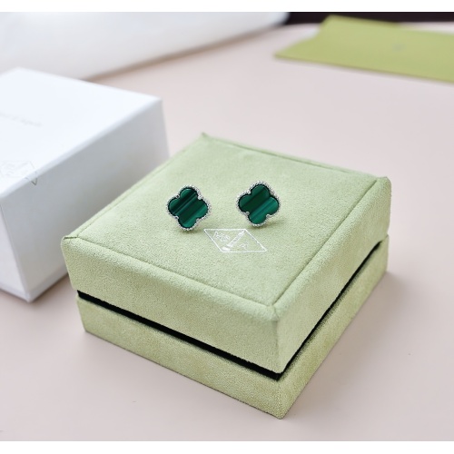 Van Cleef & Arpels Earrings For Women #1191325