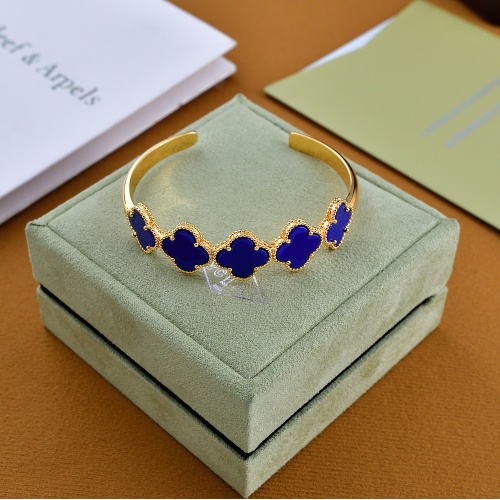 Van Cleef & Arpels Bracelets For Women #1191511