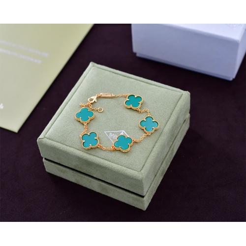 Van Cleef & Arpels Bracelets For Women #1191519