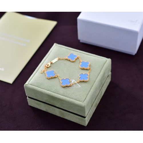 Van Cleef & Arpels Bracelets For Women #1191521