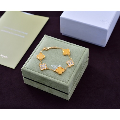 Van Cleef &amp; Arpels Bracelets For Women #1191532 $22.00 USD, Wholesale Replica Van Cleef &amp; Arpels Bracelets