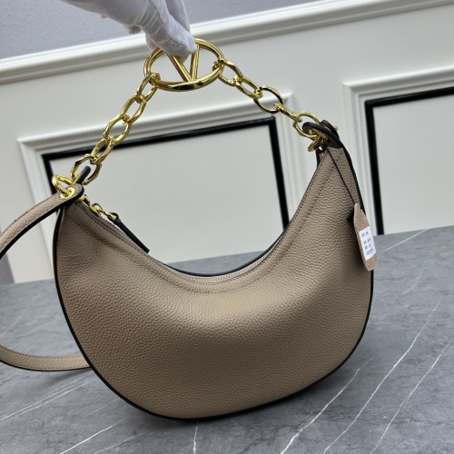 Replica Valentino AAA Quality Messenger Bags For Women #1192149 $98.00 USD for Wholesale
