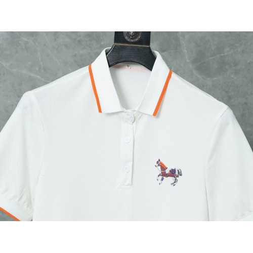 Replica Hermes T-Shirts Short Sleeved For Men #1192158 $32.00 USD for Wholesale