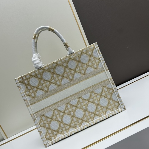 Replica Christian Dior AAA Quality Tote-Handbags For Women #1193016 $102.00 USD for Wholesale