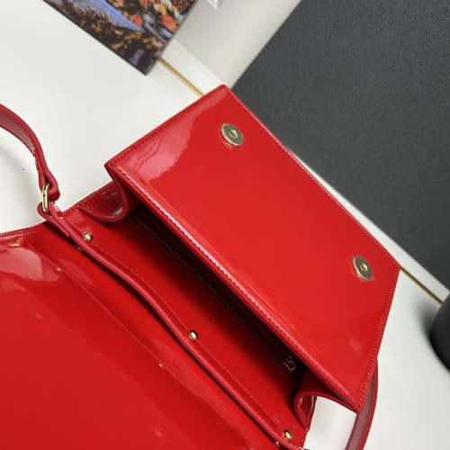 Replica Dolce & Gabbana D&G AAA Quality Messenger Bags For Women #1193413 $150.00 USD for Wholesale