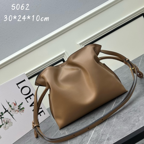 LOEWE AAA Quality Messenger Bags For Women #1193445 $140.00 USD, Wholesale Replica LOEWE AAA Messenger Bags