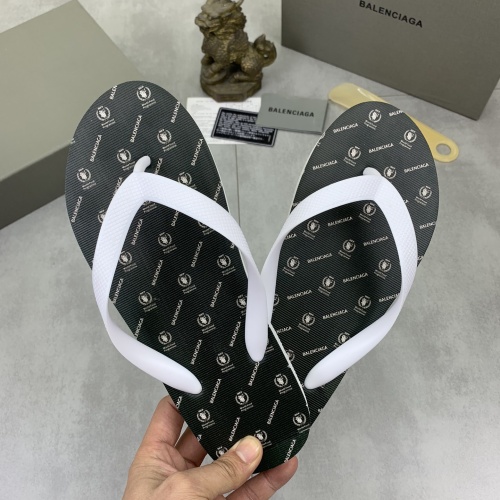Replica Balenciaga Kids' Slippers For Kids #1195071 $45.00 USD for Wholesale