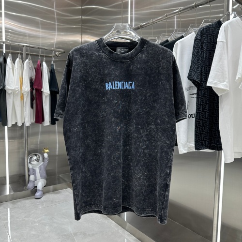 Balenciaga T-Shirts Short Sleeved For Unisex #1195598 $40.00 USD, Wholesale Replica Balenciaga T-Shirts