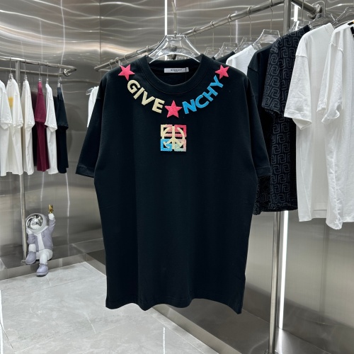 Givenchy T-Shirts Short Sleeved For Unisex #1195624 $41.00 USD, Wholesale Replica Givenchy T-Shirts