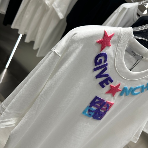 Replica Givenchy T-Shirts Short Sleeved For Unisex #1195625 $41.00 USD for Wholesale
