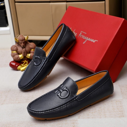Salvatore Ferragamo Leather Shoes For Men #1195805