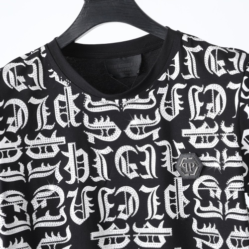 Replica Philipp Plein PP T-Shirts Short Sleeved For Men #1195960 $32.00 USD for Wholesale