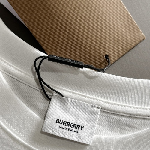 Replica Burberry T-Shirts Short Sleeved For Unisex #1196318 $45.00 USD for Wholesale