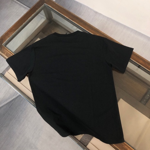 Replica Fendi T-Shirts Short Sleeved For Unisex #1196398 $41.00 USD for Wholesale