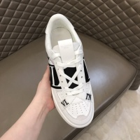 $80.00 USD Valentino Casual Shoes For Men #1186561