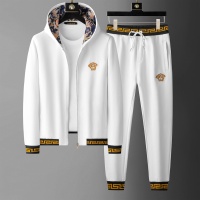 $85.00 USD Versace Tracksuits Long Sleeved For Men #1187815
