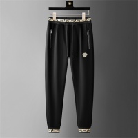 $85.00 USD Versace Tracksuits Long Sleeved For Men #1187941