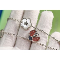 $52.00 USD Van Cleef & Arpels Necklaces For Women #1188907