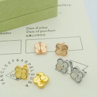 $25.00 USD Van Cleef & Arpels Earrings For Women #1188991