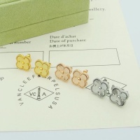 $25.00 USD Van Cleef & Arpels Earrings For Women #1188993