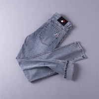 $42.00 USD Moncler Jeans For Men #1192571
