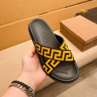 $52.00 USD Versace Slippers For Men #1196022
