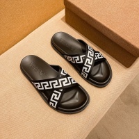 $52.00 USD Versace Slippers For Men #1196024