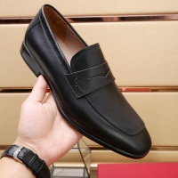 $125.00 USD Salvatore Ferragamo Leather Shoes For Men #1196410