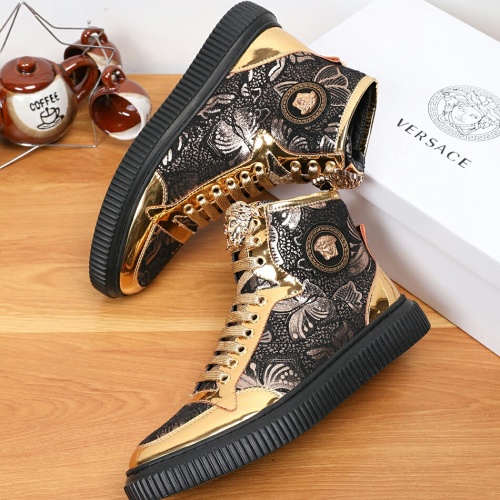 Versace High Tops Shoes For Men #1196754