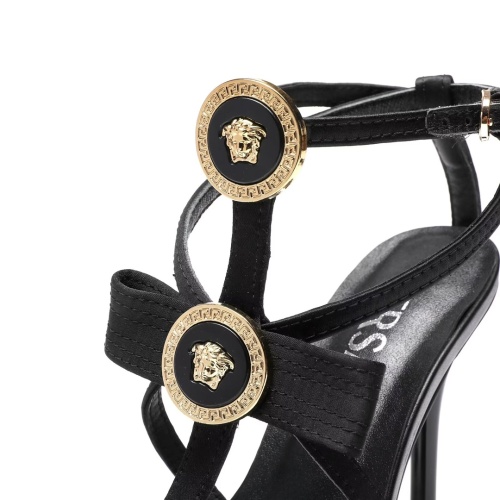 Replica Versace Sandal For Women #1198586 $82.00 USD for Wholesale
