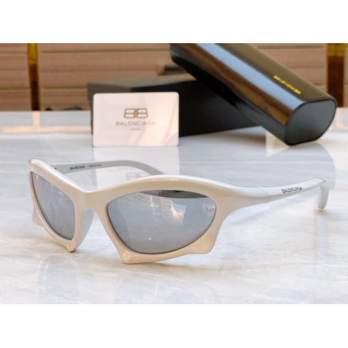 Balenciaga AAA Quality Sunglasses #1198903