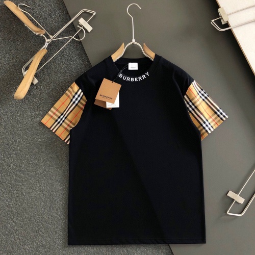 Burberry T-Shirts Short Sleeved For Unisex #1200190 $56.00 USD, Wholesale Replica Burberry T-Shirts