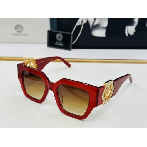 Versace AAA Quality Sunglasses #1201328