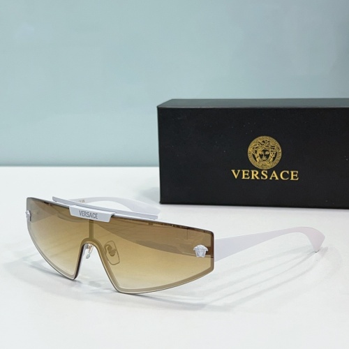 Versace AAA Quality Sunglasses #1201337